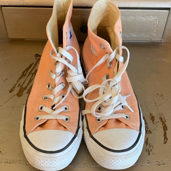 peach colored converse